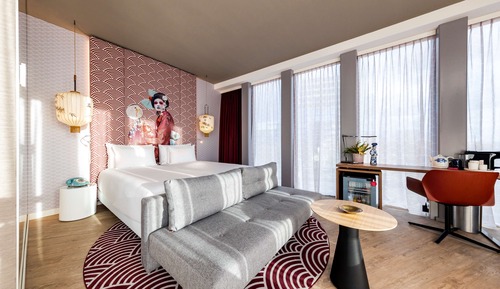 Single Room, View (nhow Mood )