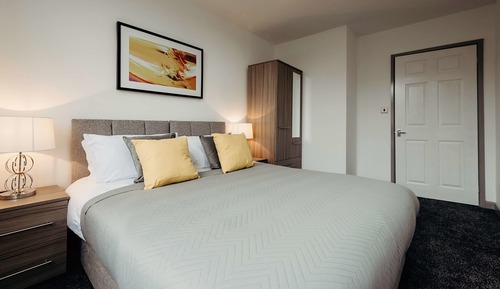 The Eureka! Family Apartment 216
