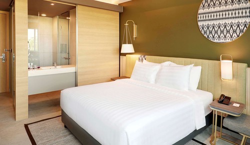 Superior Room, 1 King Bed