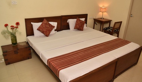 Standard Room with Detached Private bathroom