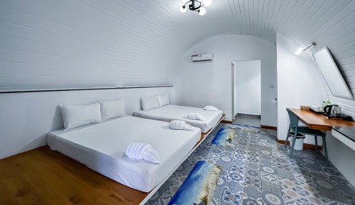 Deluxe Family Sea View