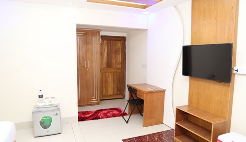 Executive Suite