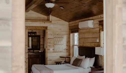 Teton Queen Cabin