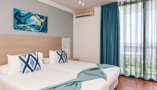 Double Room, Balcony, Sea View (3 pax)