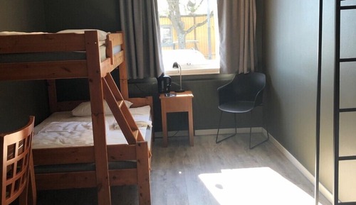 Basic Triple Room, Multiple Beds, Non Smoking, Shared Bathroom