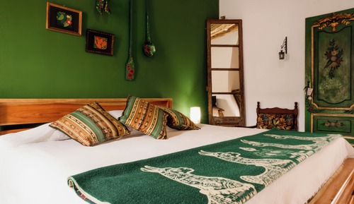 Standard Room, 1 Queen Bed