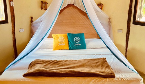 Premier Cabin, 1 King Bed, Non Smoking