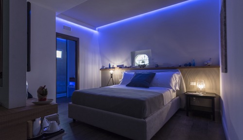 Studio Suite, Balcony