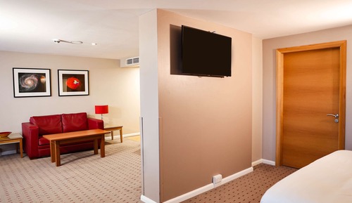 Junior Suite, 1 King Bed (Daytime Pitch View)