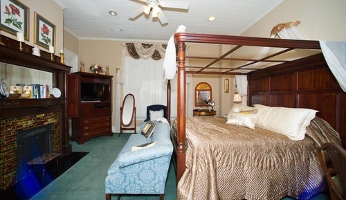 Suite, 1 King Bed