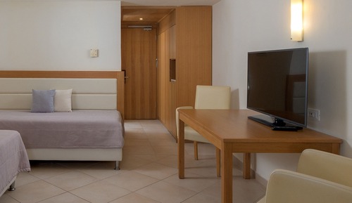 Family Suite, Garden View