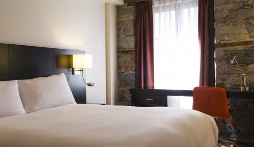 Room (Small)