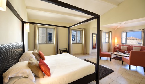 Superior Suite, 1 King Bed with Sofa bed, City View