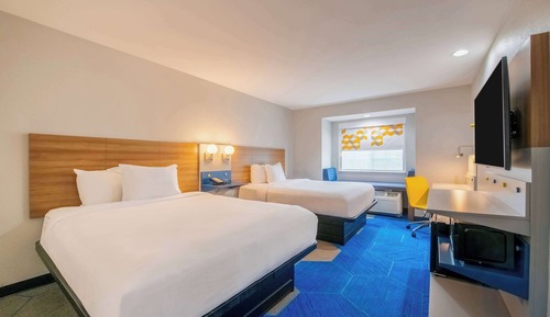 Room, 2 Queen Beds, Non Smoking