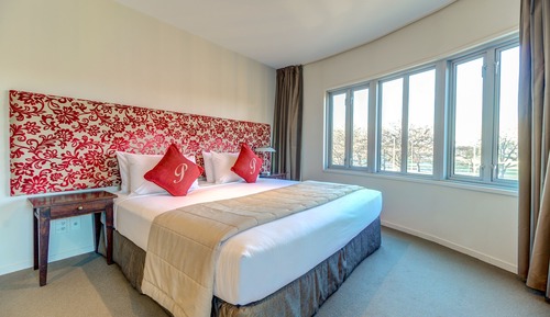 Premier Executive Room