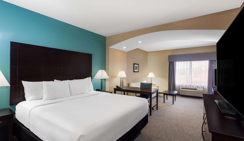 Deluxe Room, 1 King Bed, Non Smoking