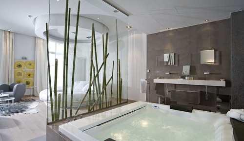 Prestige Suite