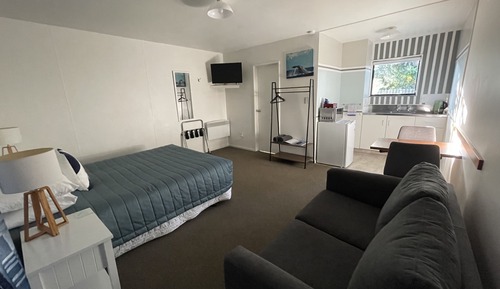 Studio Room