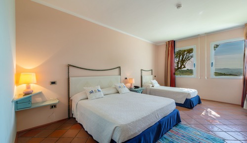 Classic Quadruple Room