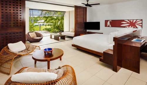 Room, 1 King Bed, Lagoon View, Ground Floor