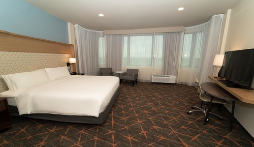 Standard Room, 1 King Bed (Top Floor)
