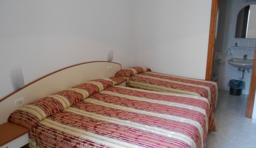 Triple Room, Balcony