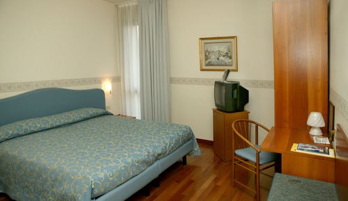 Basic Double Room