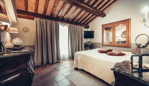 Classic Double Room