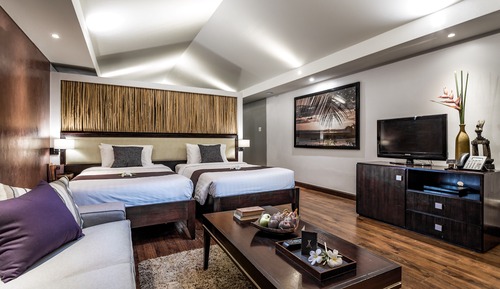 Deluxe Suite