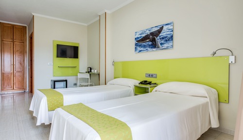 Double Room, Balcony