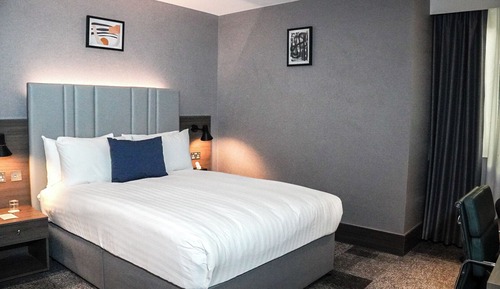 Standard Room, 1 Double Bed, Accessible Bathtub