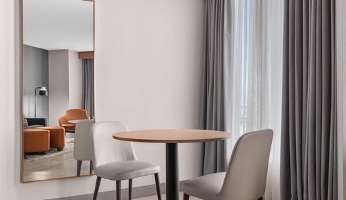 King Bedroom Evolution Suite