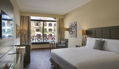 Spacious Guest Room
