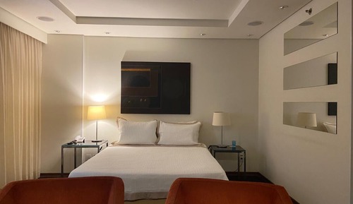 Elite Room