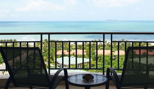 Premier Room, 1 King Bed, Smoking, Sea View