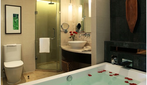 Room, 1 King Bed, Smoking, Sea View (Grand)