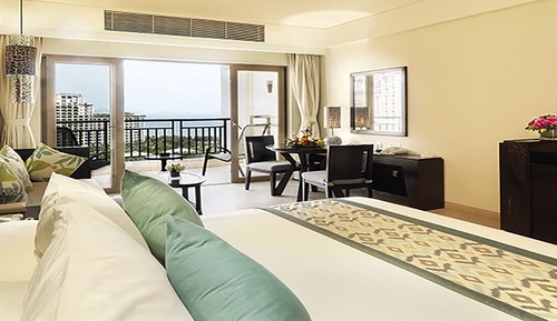 Deluxe Room, 1 King Bed, Sea View