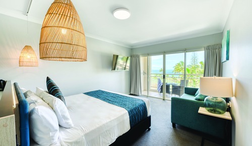 Deluxe King Room