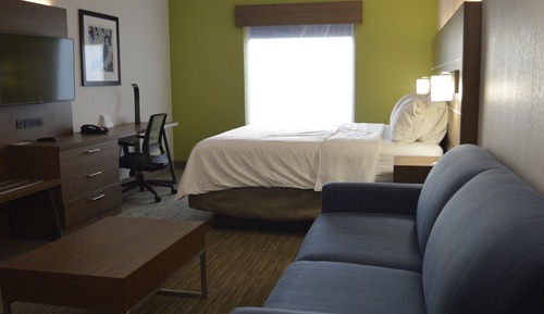 Standard Room, 1 King Bed