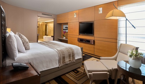 King Deluxe Suite
