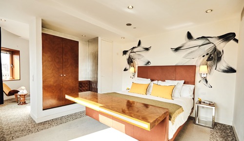 Penthouse Suite