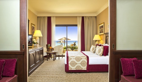 Family Room, 1 Queen Bed, Ocean View (Club Upper)