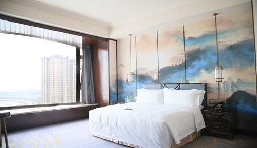 Deluxe City View Room with King Size Bed