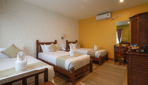 Deluxe Triple Room, Garden Area