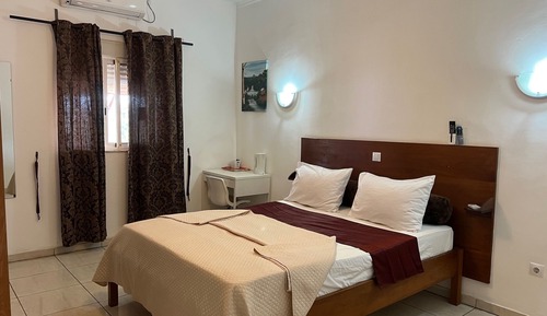 Deluxe Double or Twin Room
