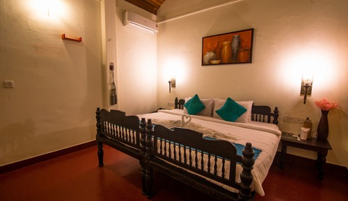 Deluxe Courtyard room