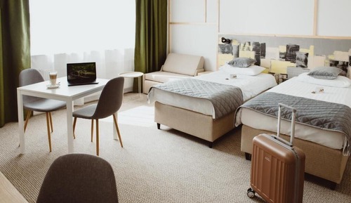 Twin Room, Kitchenette