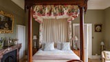 Superior Double Room, Ensuite, Park View