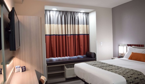 Room, 1 Queen Bed, Accessible, Non Smoking (Mobility)