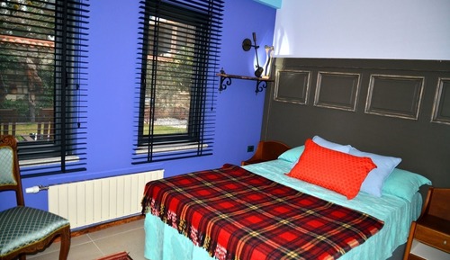 Deluxe Suite, Multiple Beds, Non Smoking, Garden View
